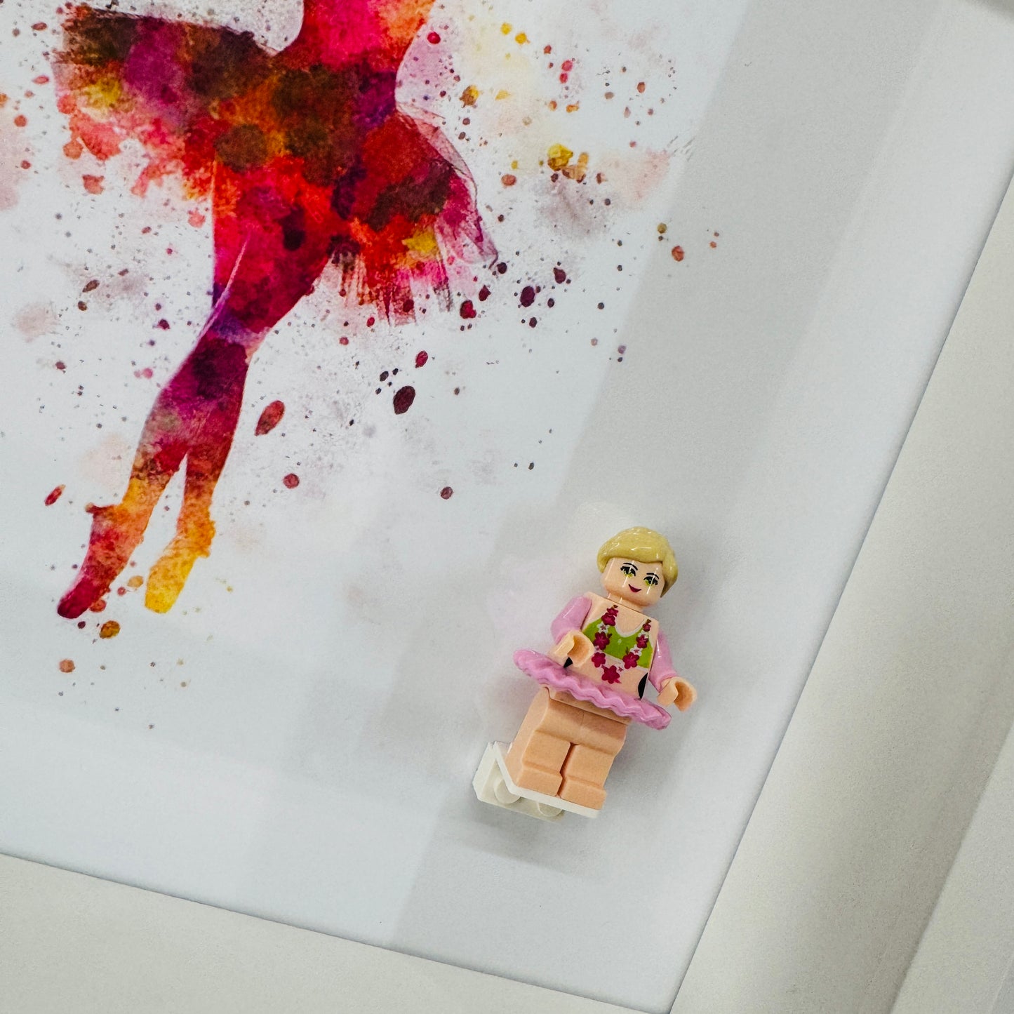 Ballerina/Dancer minifigure in a Frame