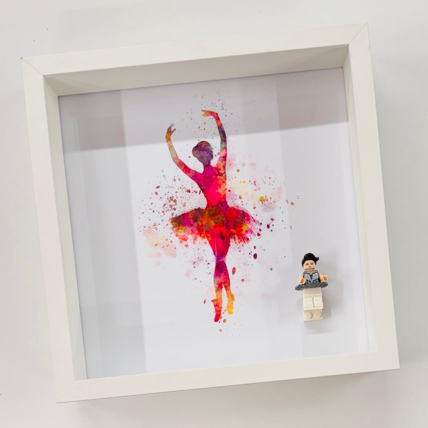 Ballerina/Dancer minifigure in a Frame