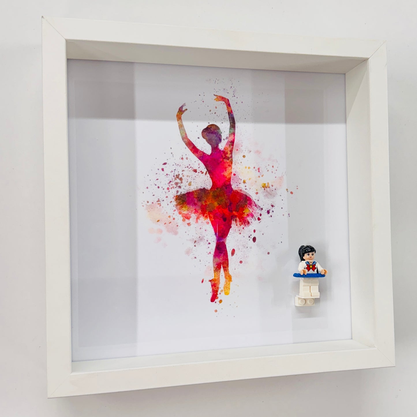 Ballerina/Dancer minifigure in a Frame