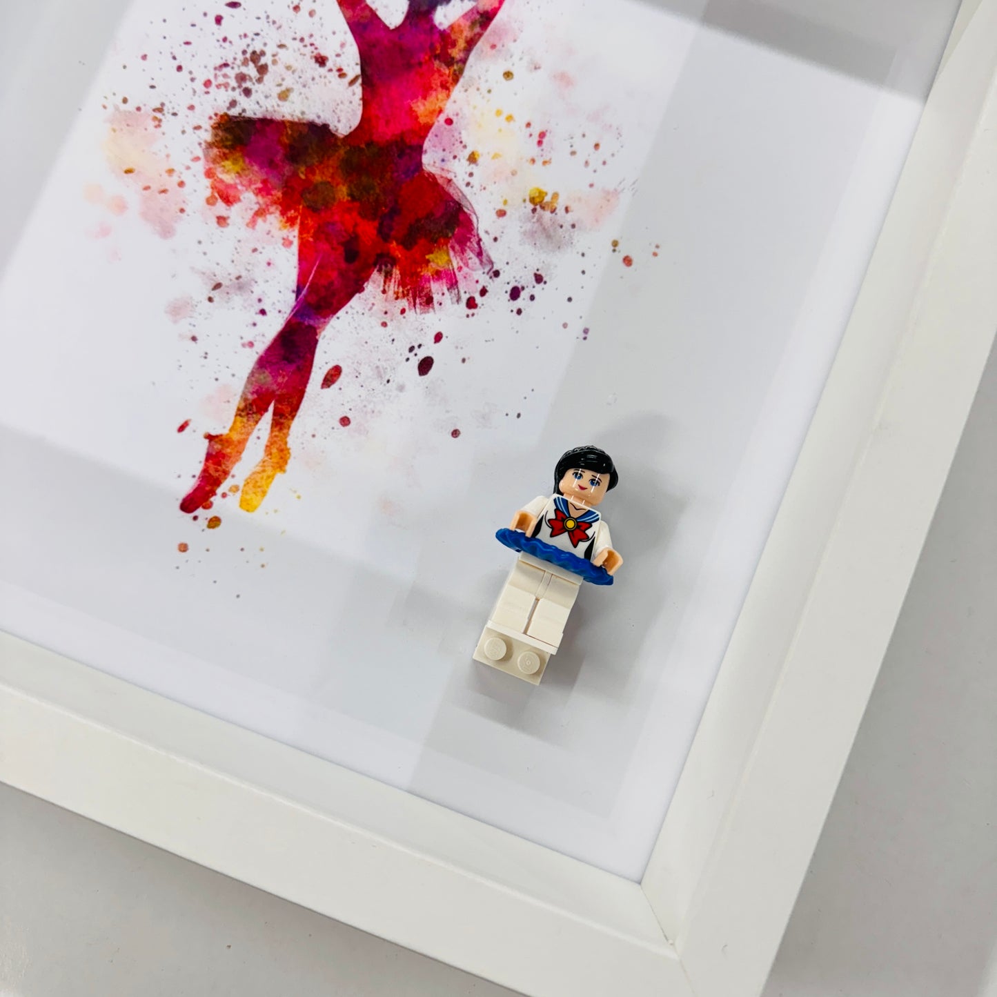 Ballerina/Dancer minifigure in a Frame