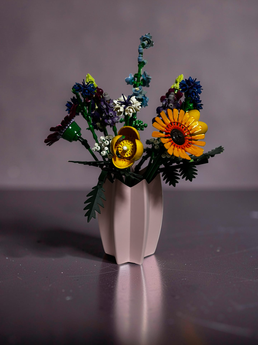 Vase For Lego Flowers,Bouquets, Botanicals tulips, Pink Roses, Red Roses 40461