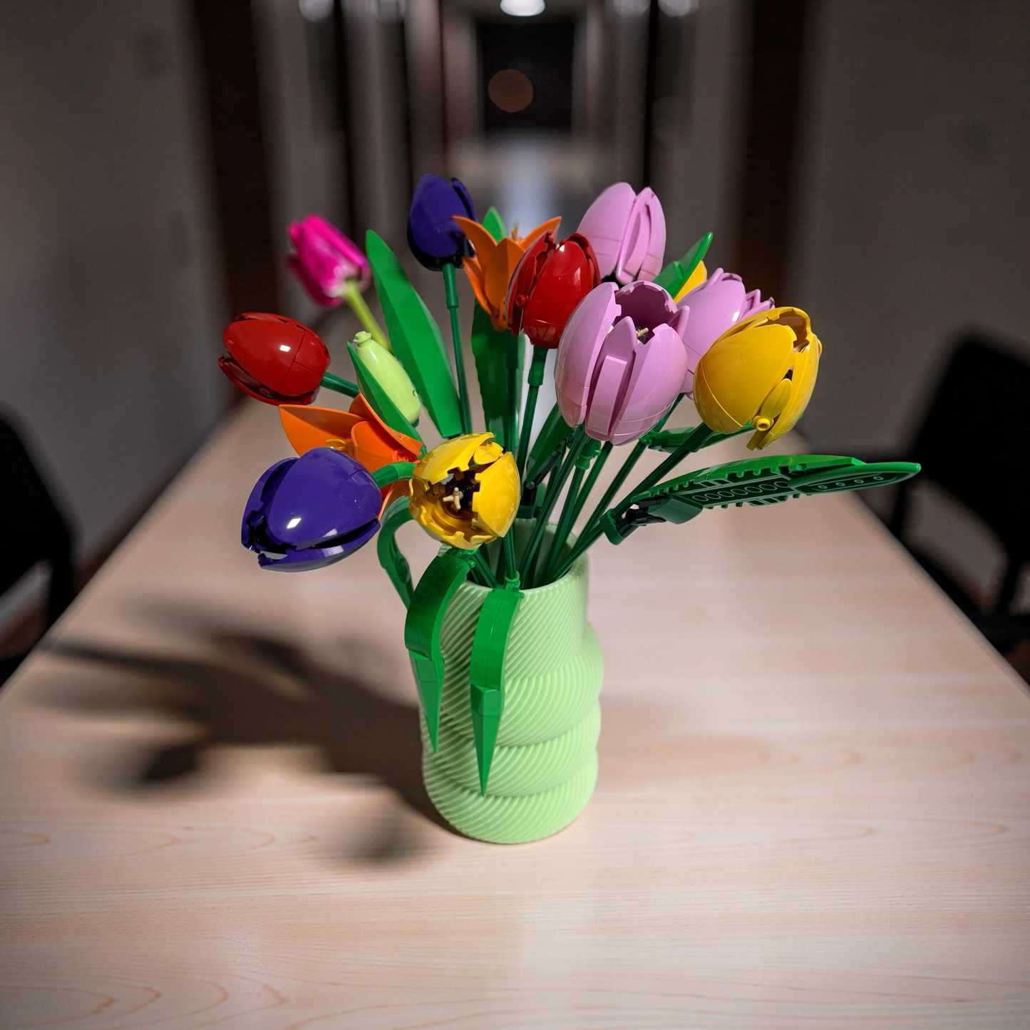 Vase For Lego Flowers,Bouquets, Botanicals tulips, Pink Roses, Red Roses 40461