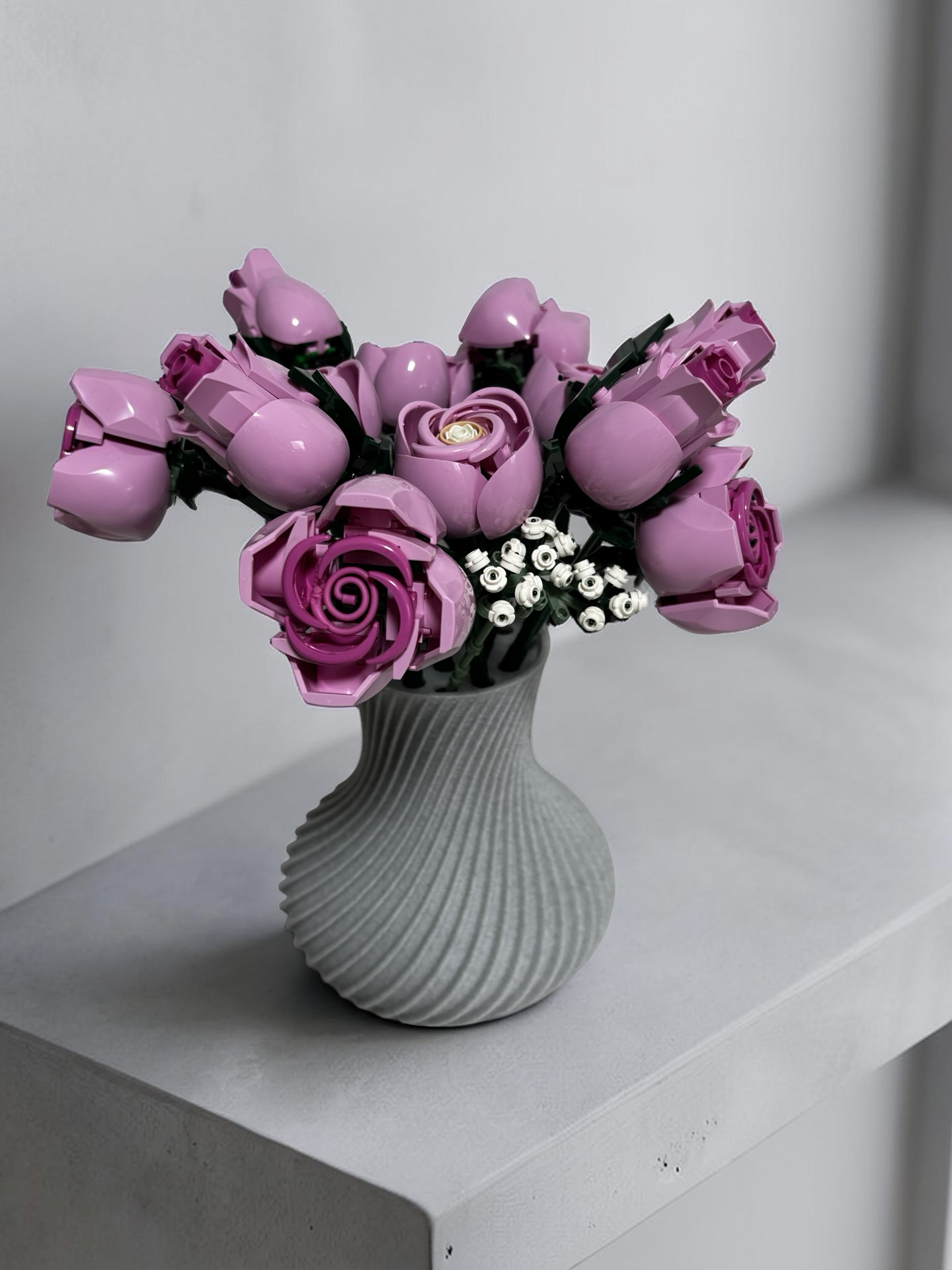 Display Vase For Lego Bouquet, Artificial Flowers or Roses 10342 Botanicals