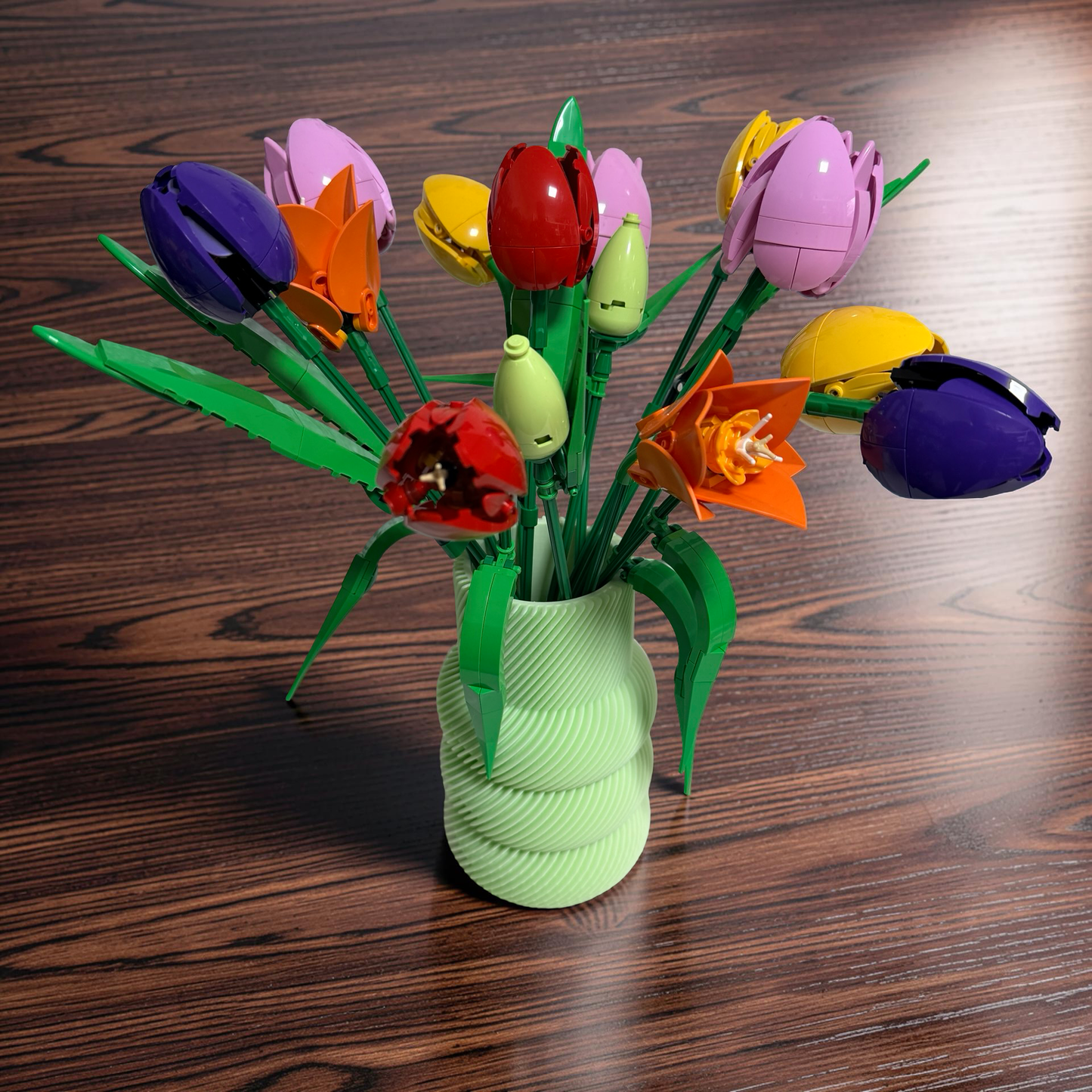 Vase For Lego Flowers,Bouquets, Botanicals tulips, Pink Roses, Red Roses 40461