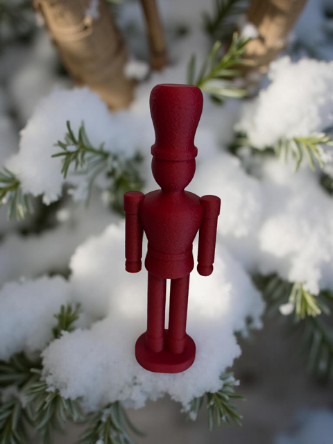 Red Nutcracker - Smooth Design