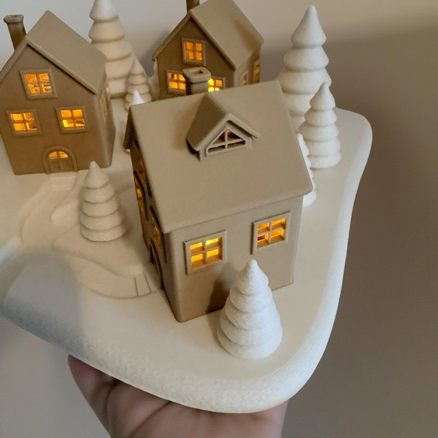 3D Printed Christmas Village – Warm Winter Glow Scene