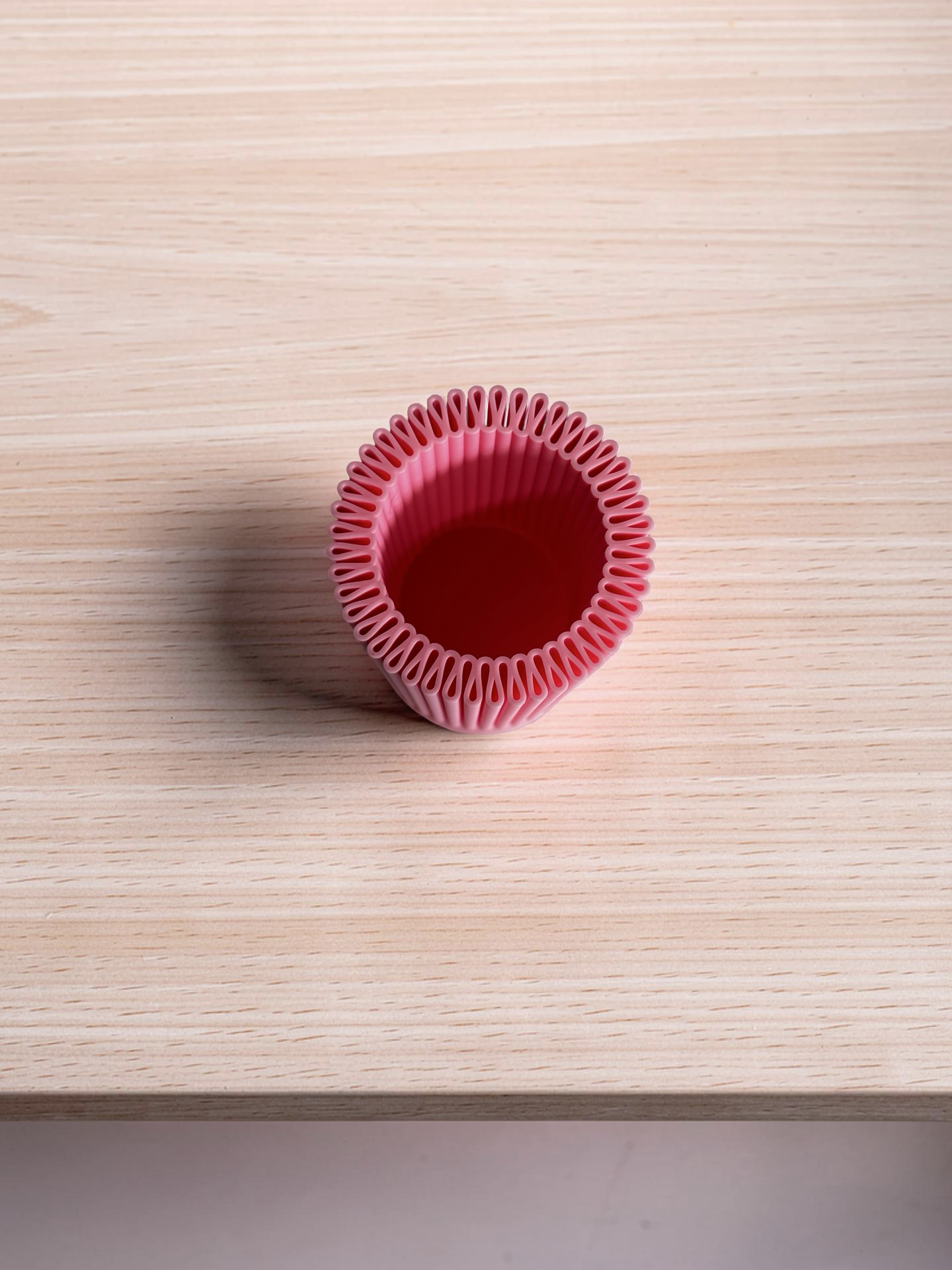Vase for LEGO Icons Daffodils 40646 | Modern Ribbed Vase | 11cm Tall